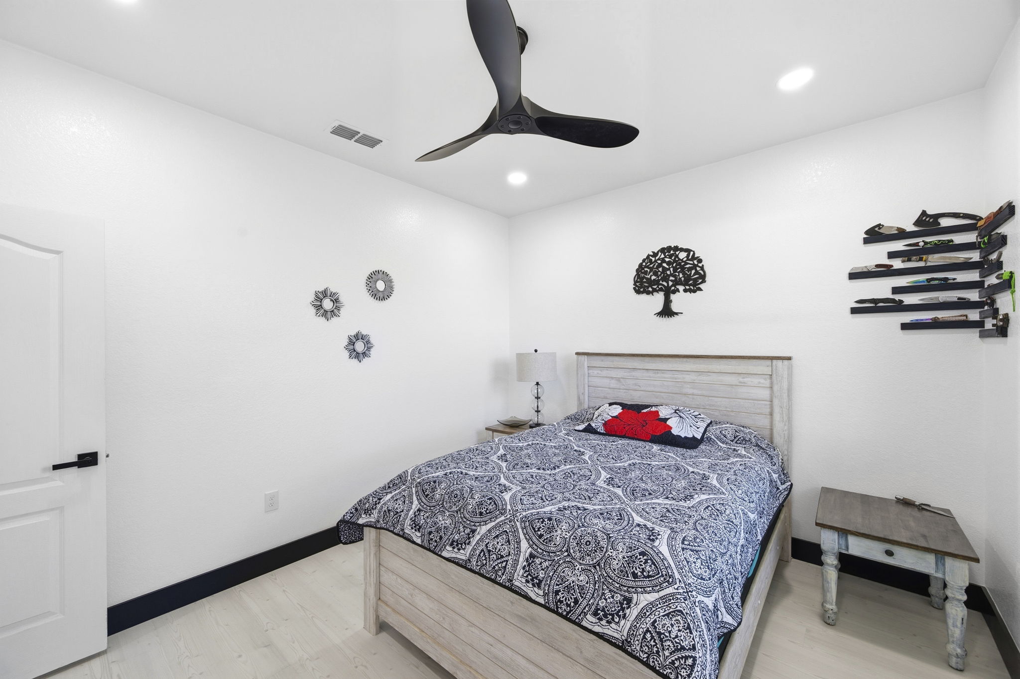 Interiors (29)