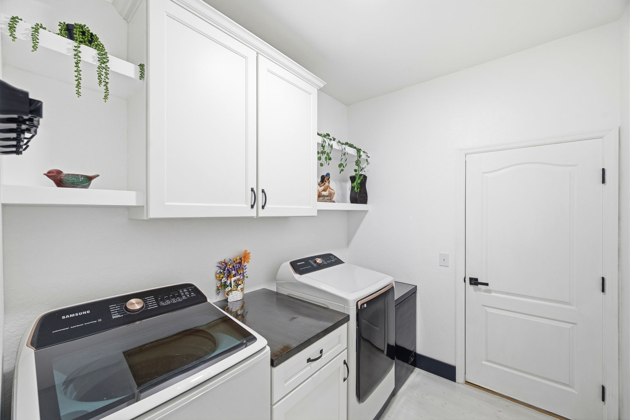 Interiors (47)