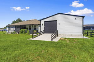 Rear Exteriors (14)