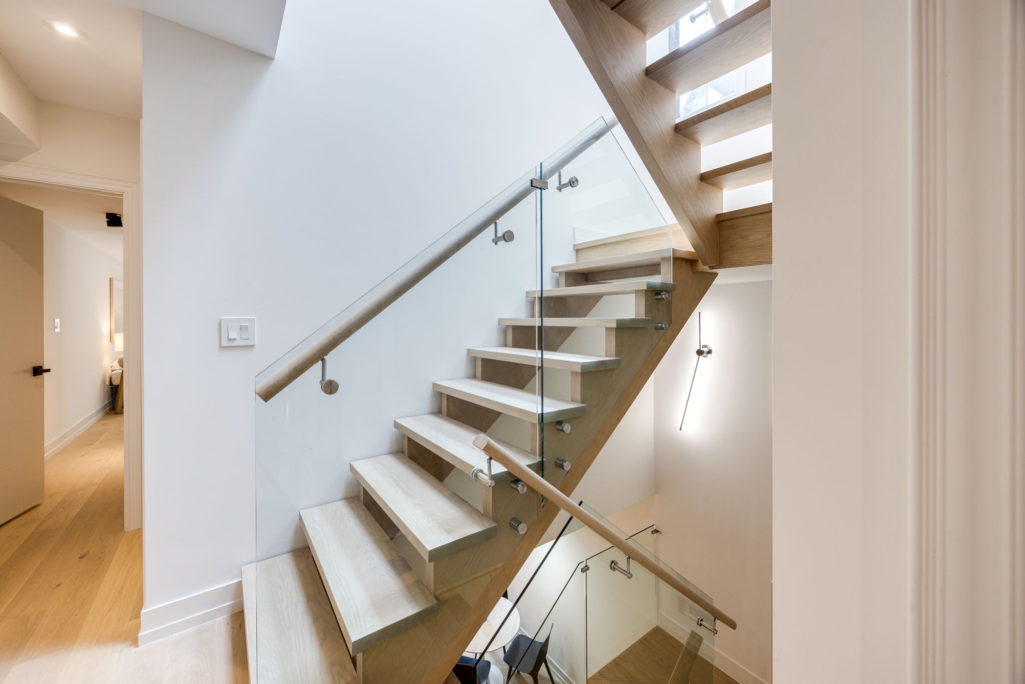Toronto property showcase — delivered property photograph 23