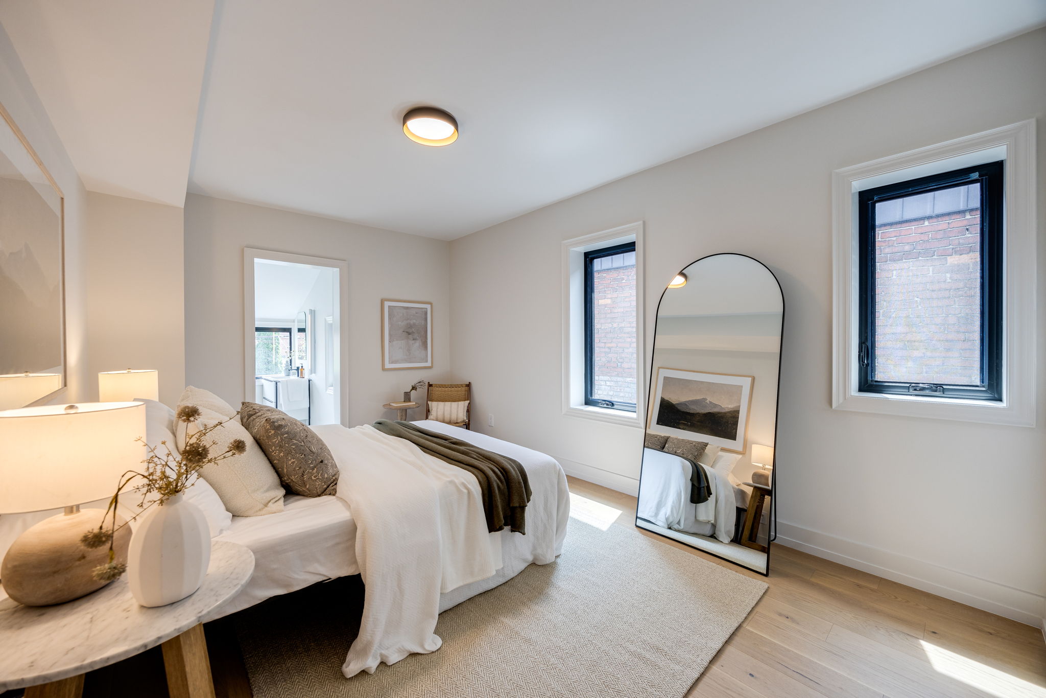 Toronto property showcase — delivered property photograph 31