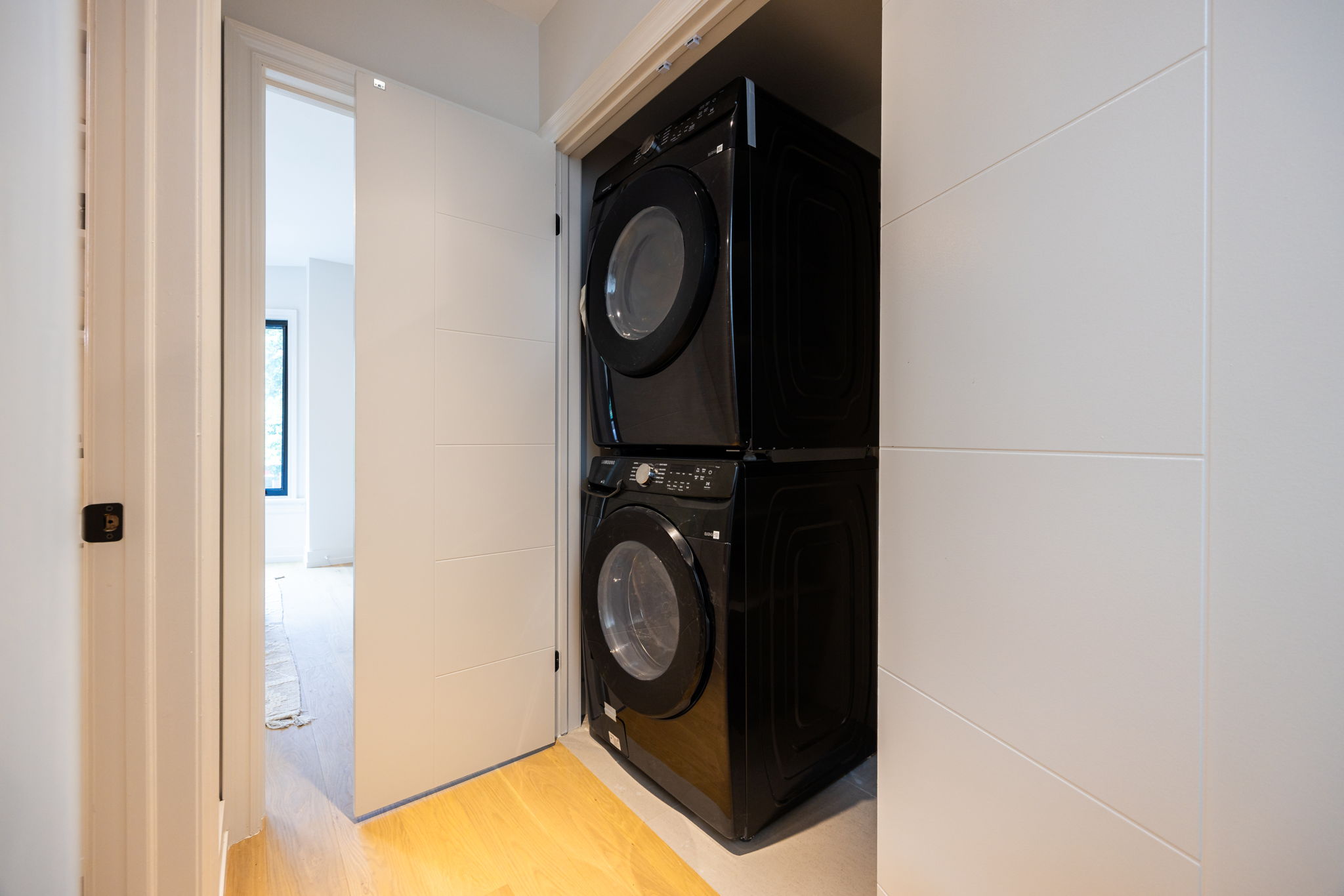 Toronto property showcase — delivered property photograph 44