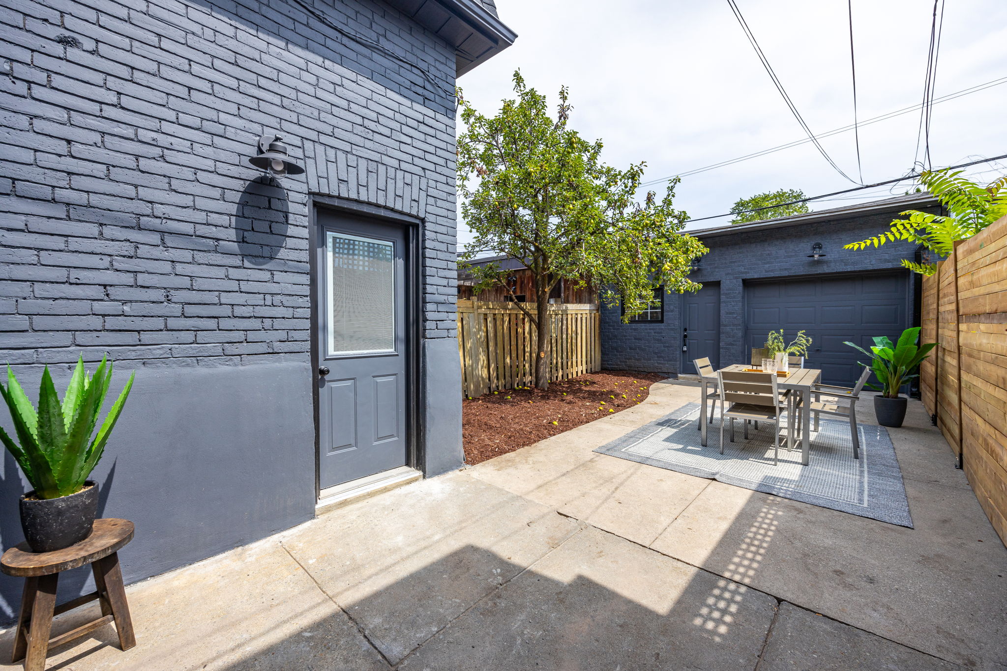 Toronto property showcase — delivered property photograph 55