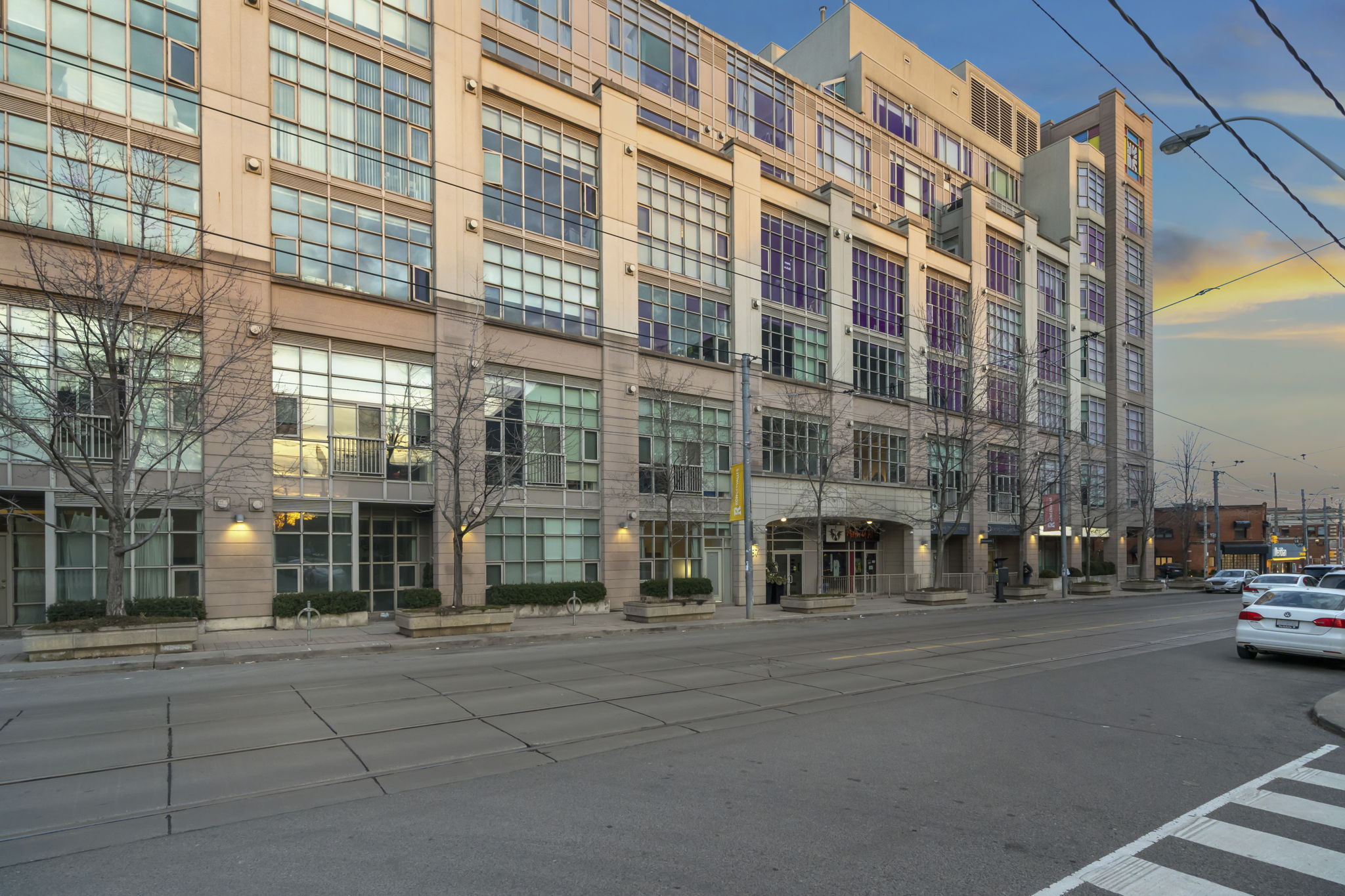 437 Roncesvalles Ave 430 Toronto, ON M6R 3B9