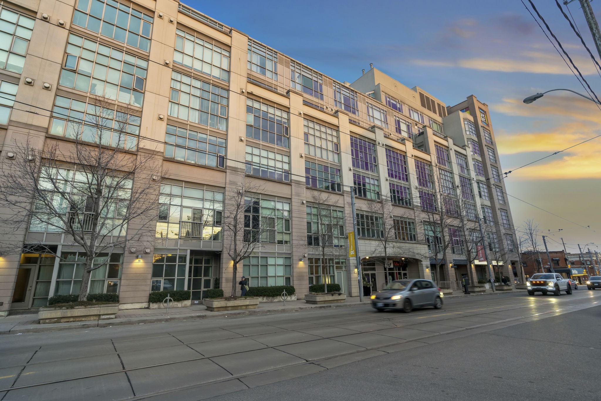 437 Roncesvalles Ave 430 Toronto, ON M6R 3B9