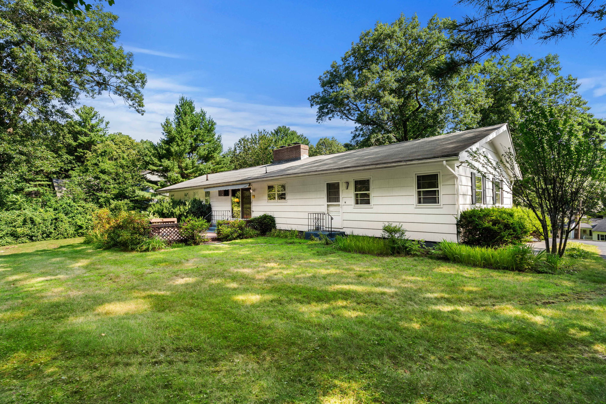 437 Salem St, North Andover, MA 01845, USA Photo 3