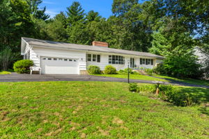 437 Salem St, North Andover, MA 01845, USA Photo 0