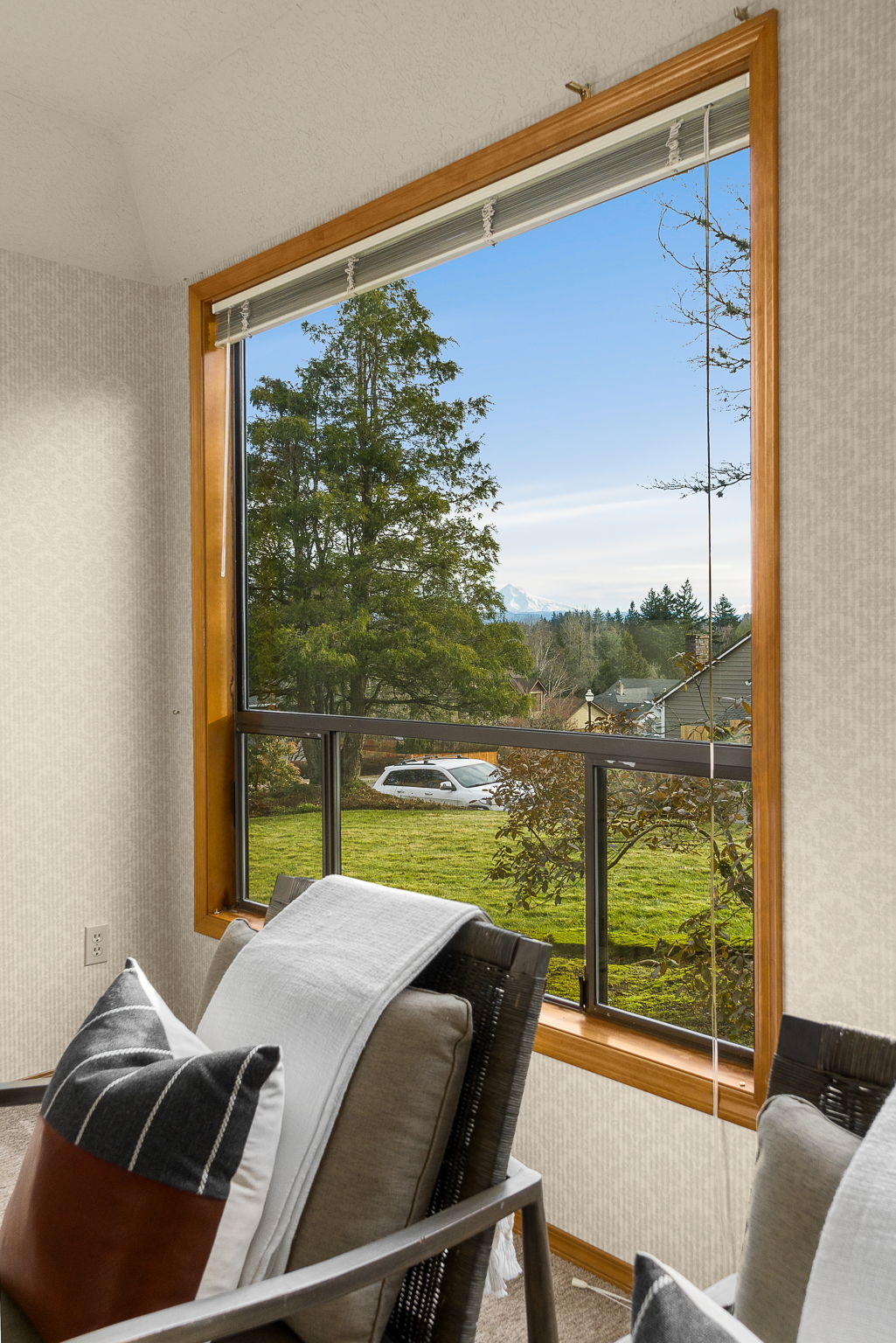 437 SE 15th St,, Gresham, OR 97080 Ruum Media