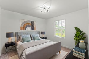 A7403020 (2) virtually staged.jpeg