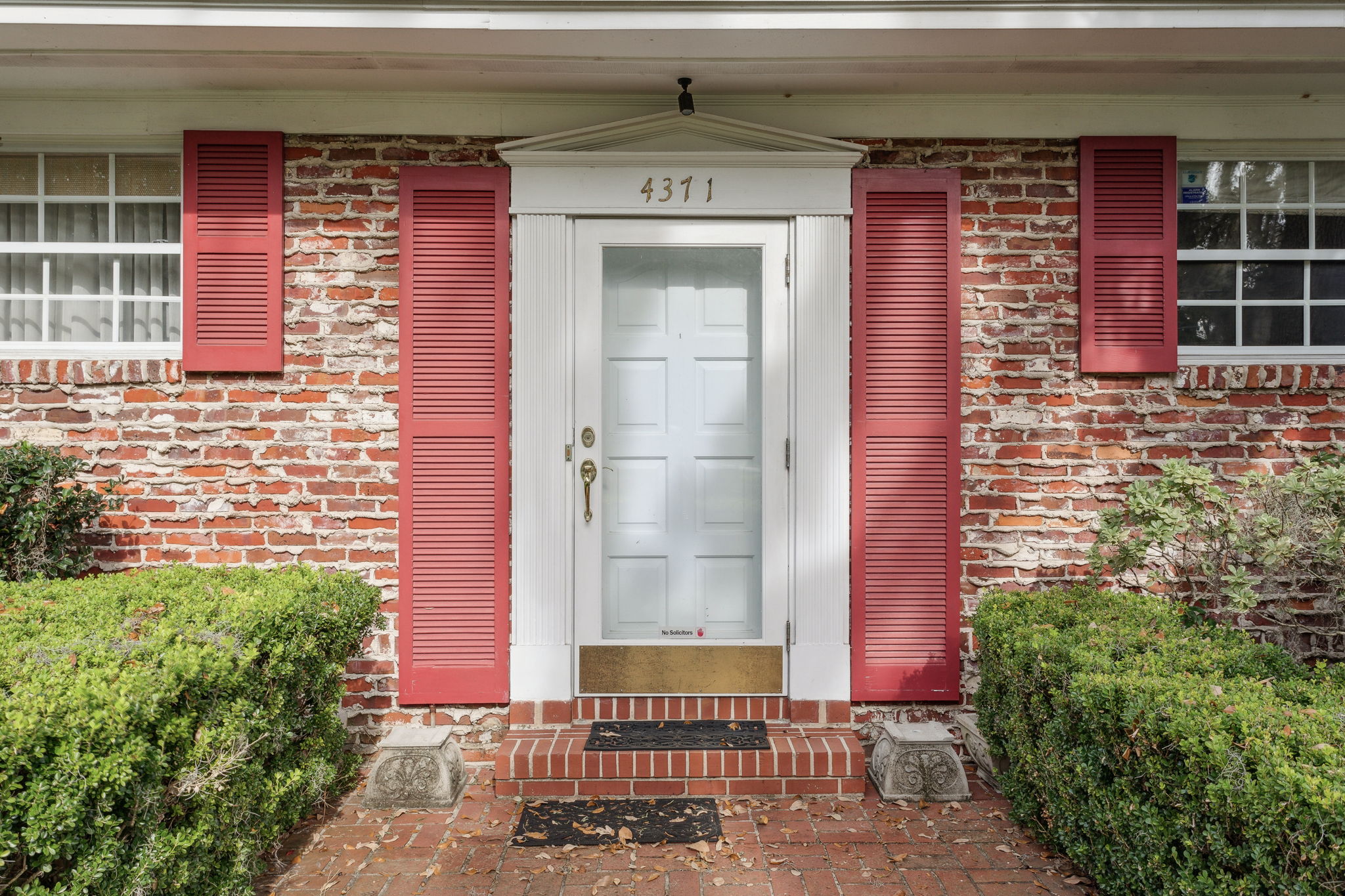 Front Entry Detail