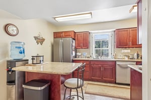 Devonshire Dr-S2506-016.jpg