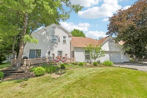 Devonshire Dr-S2506-034.jpg