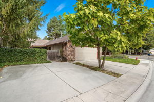 Additional driveway space