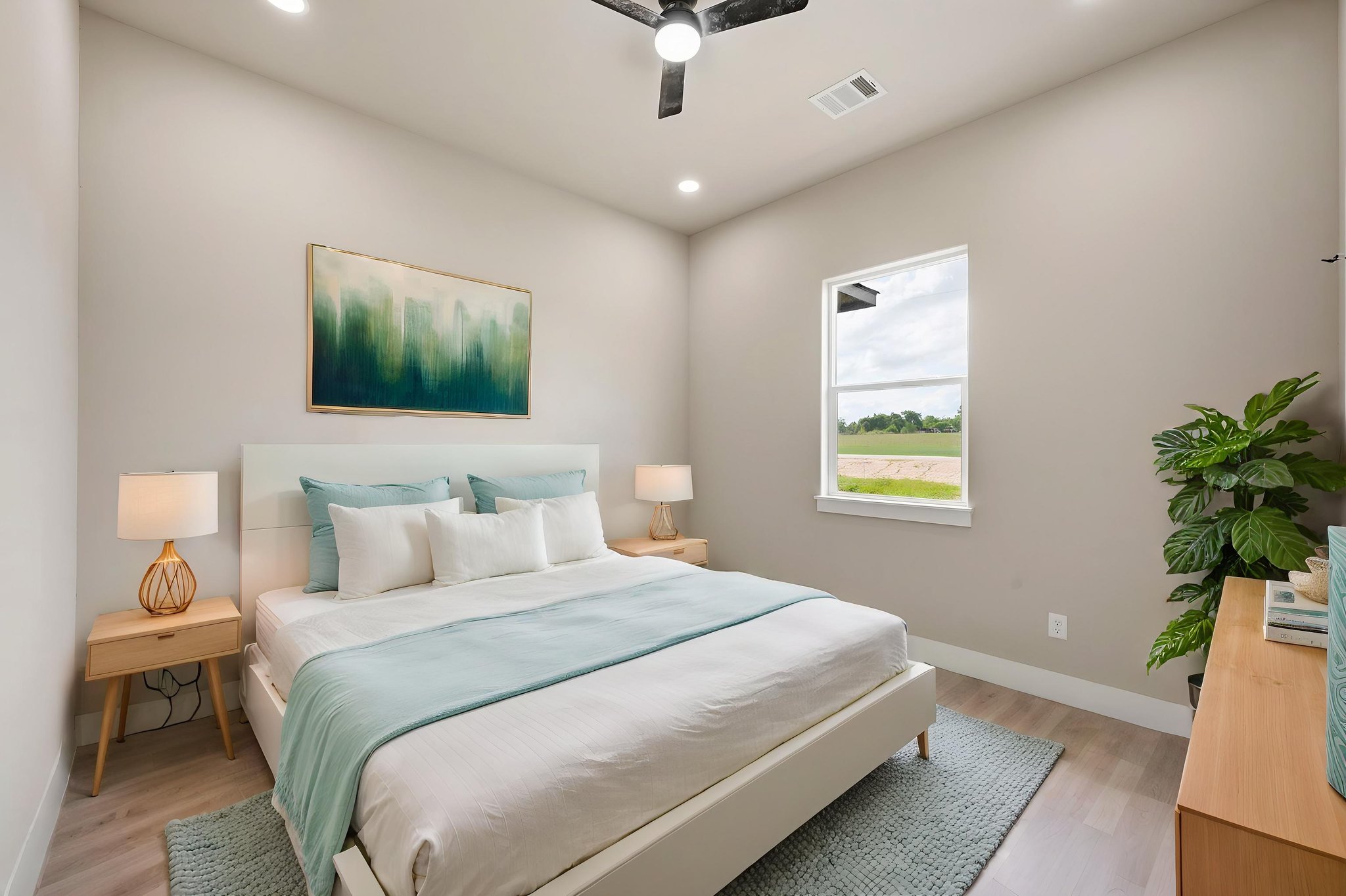 DSC_5854 virtually staged.jpeg