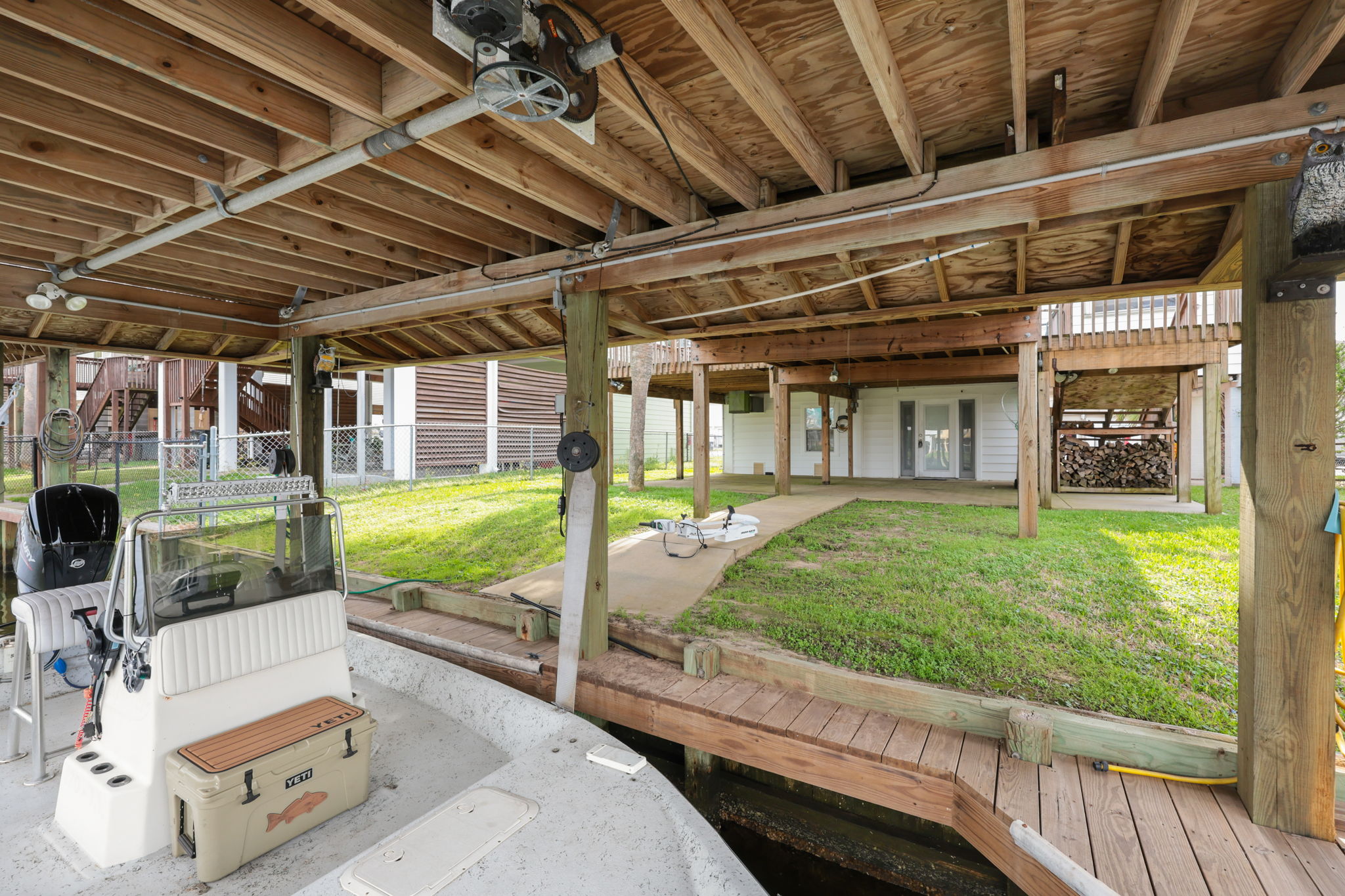 438 Pompano St, Bayou Vista, TX 77563 Studio Vos, Inc.