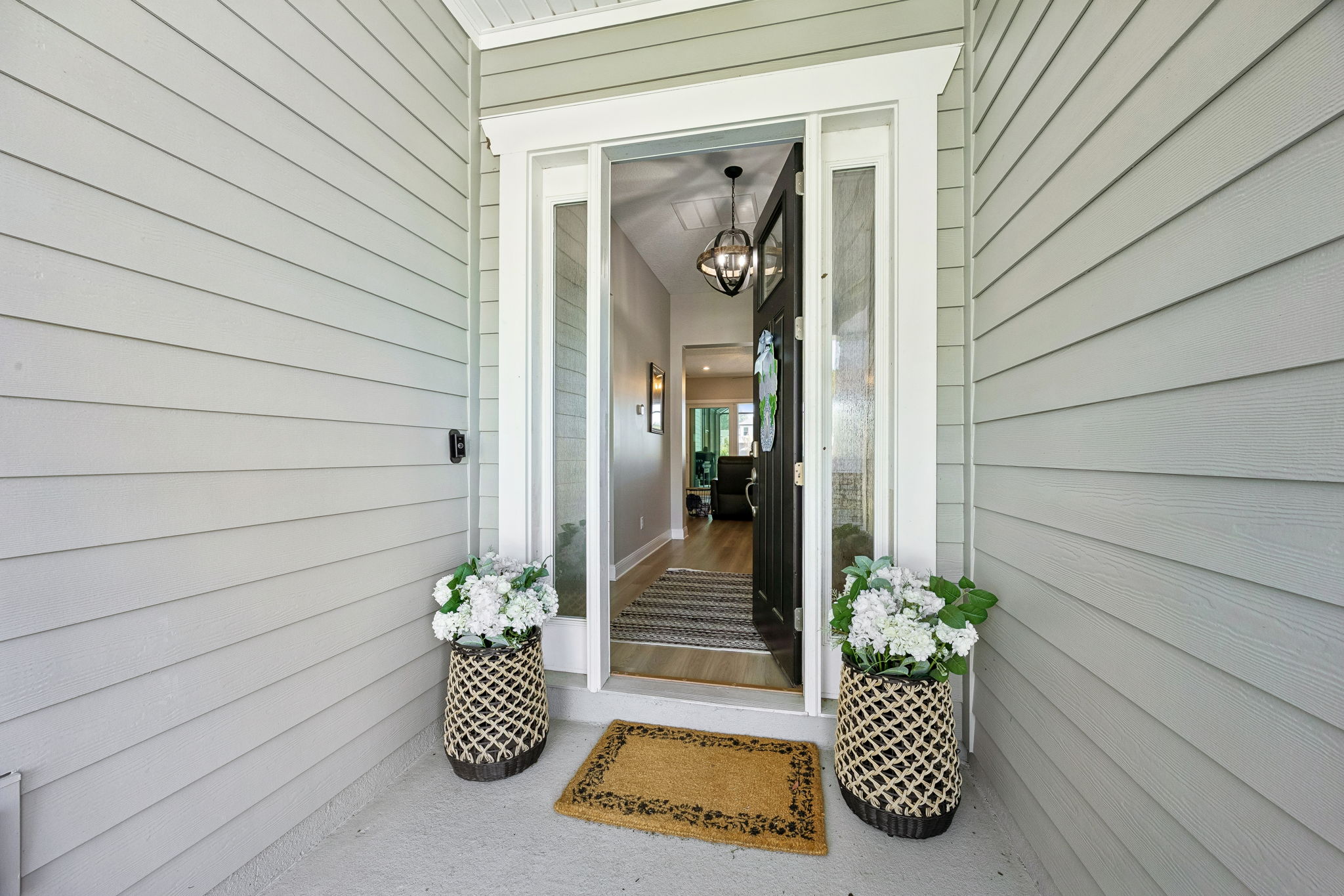 Front Entry Detail