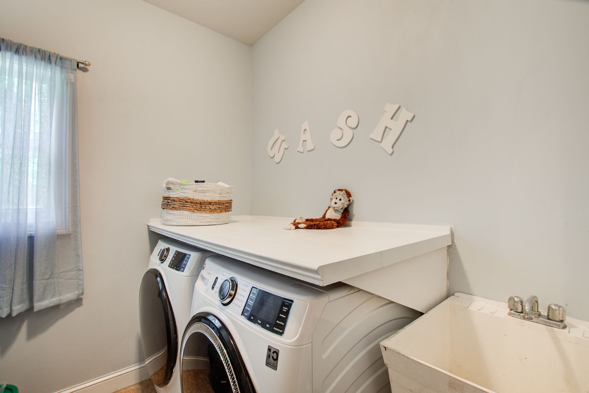 17 Laundry