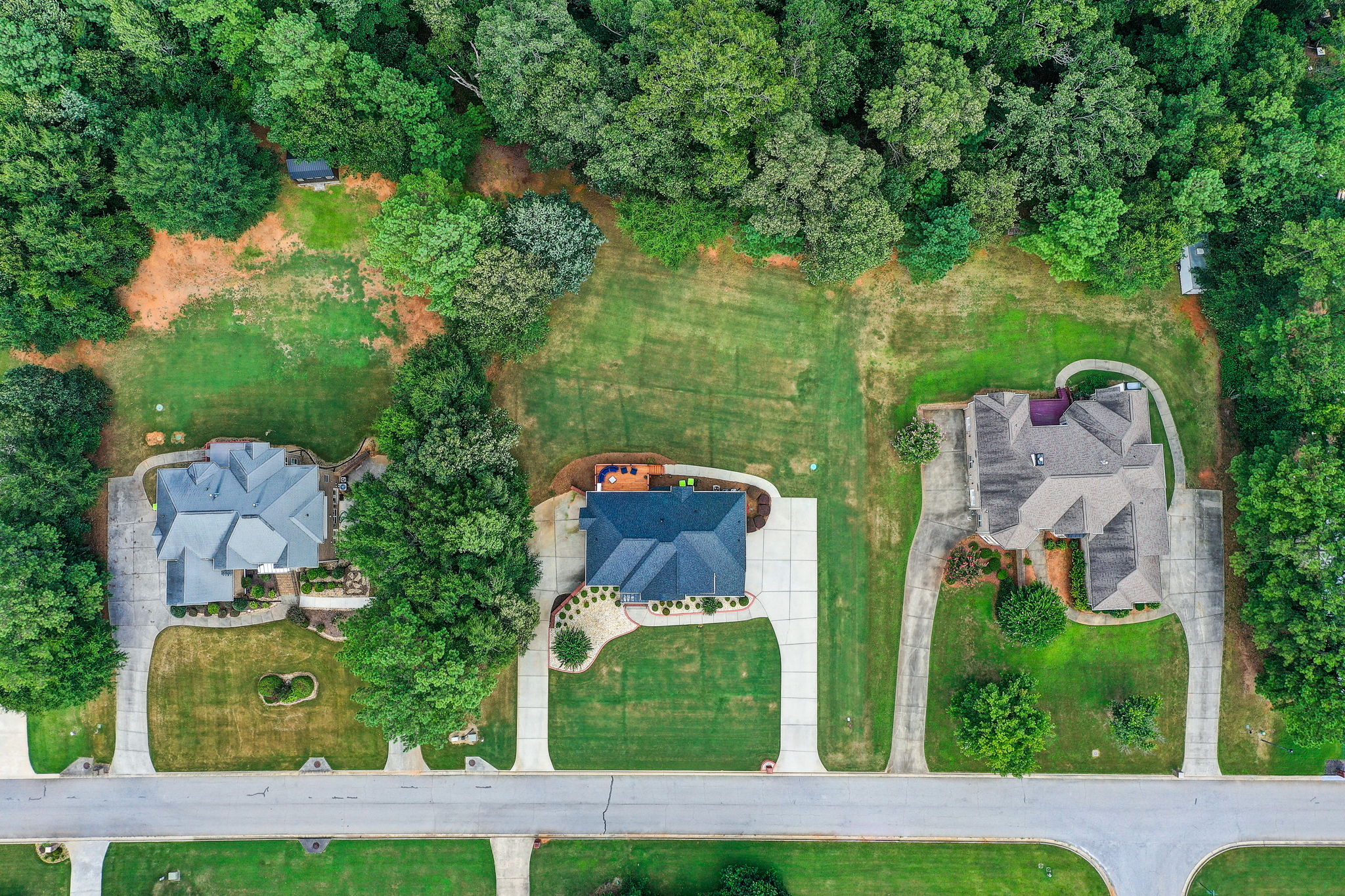 50 Aerial Full Lot + Neighborhood
