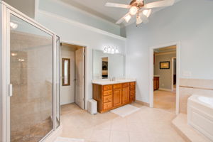 30 Main BR En Suite A
