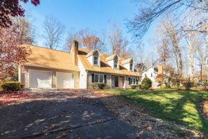 438 Valleymeade Drt-3