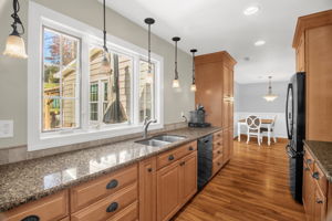 438 Valleymeade Drt-17