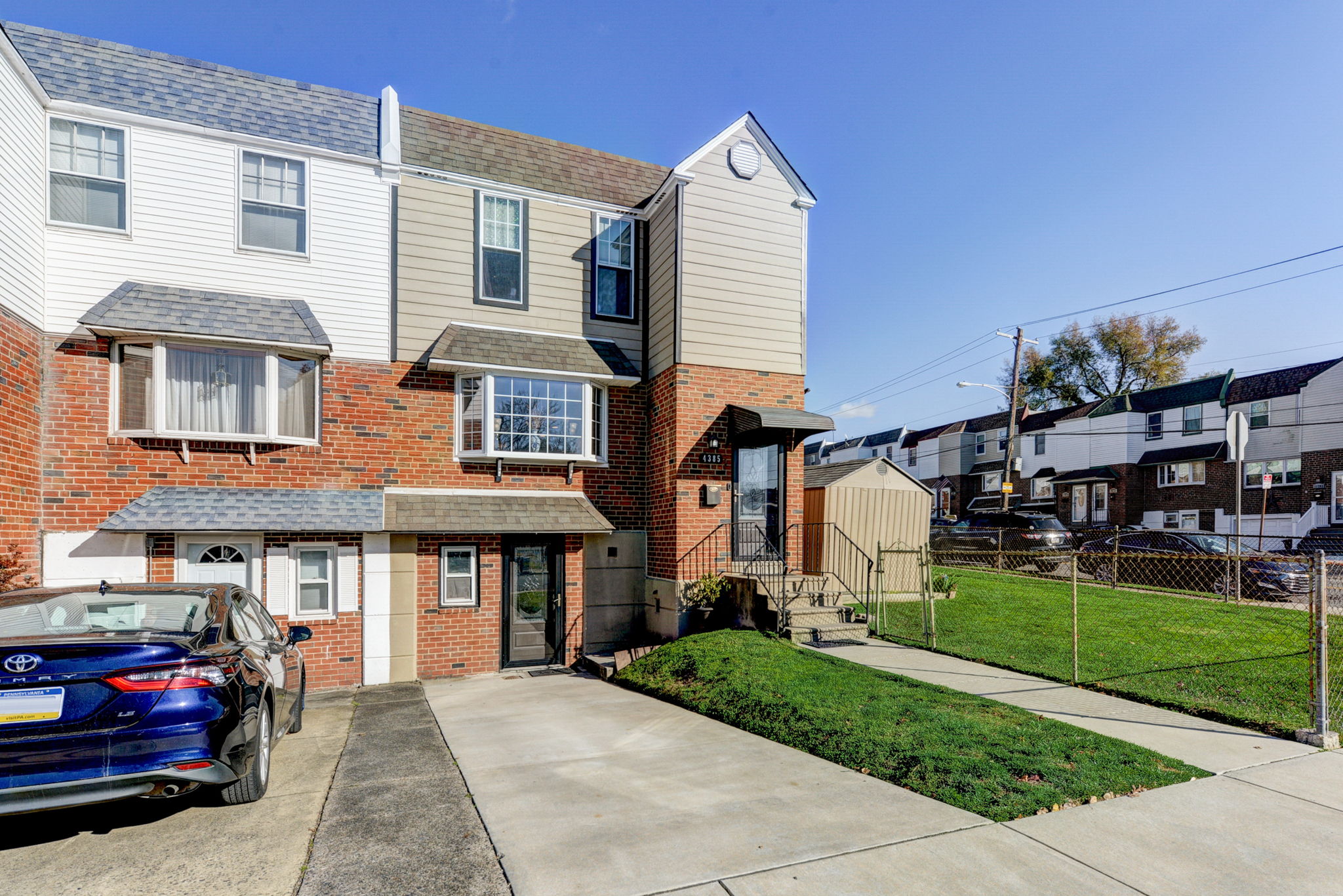 Deerpath Ln-005