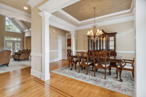 Foyer/Dining Room