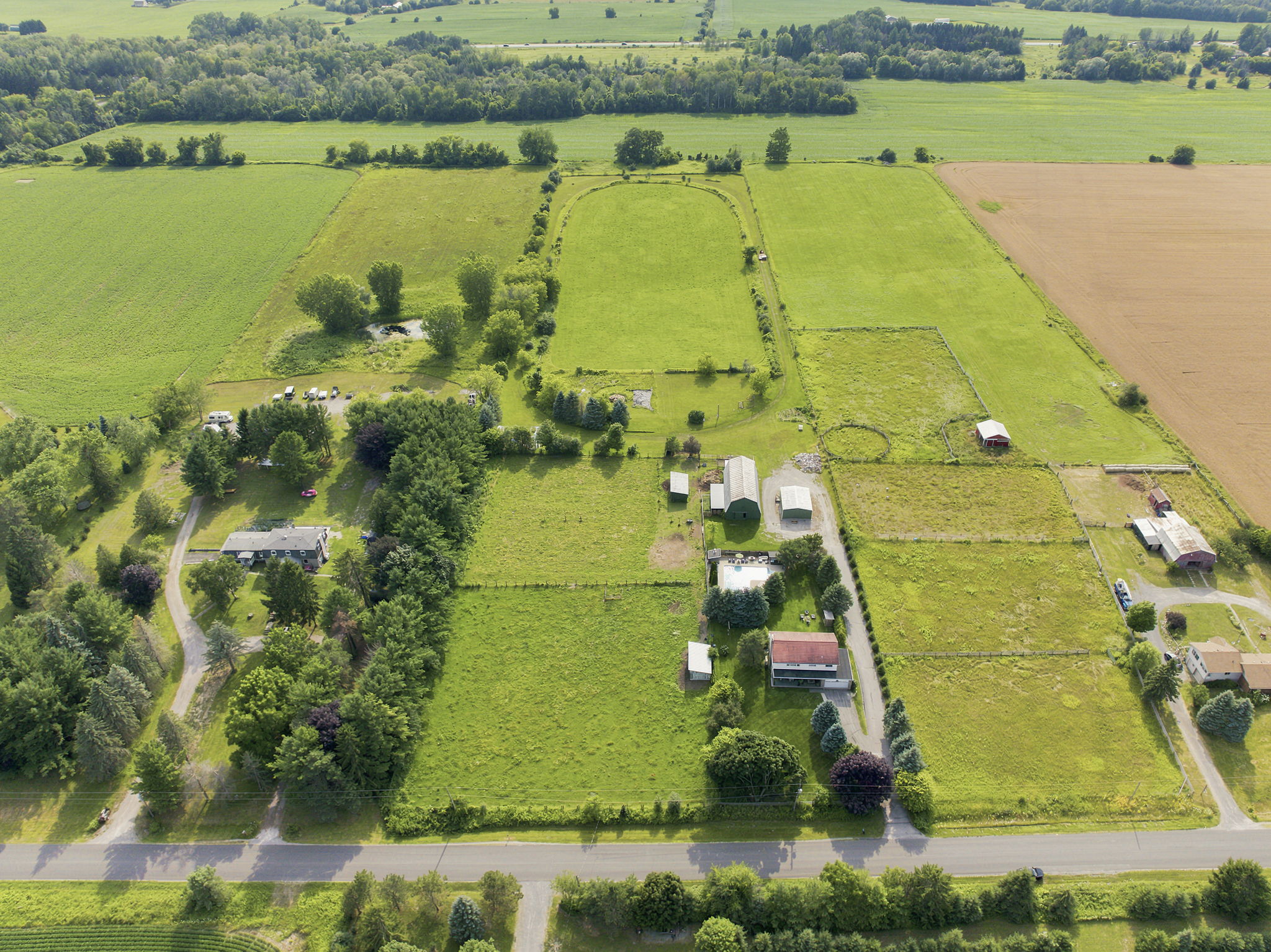  Photo 89