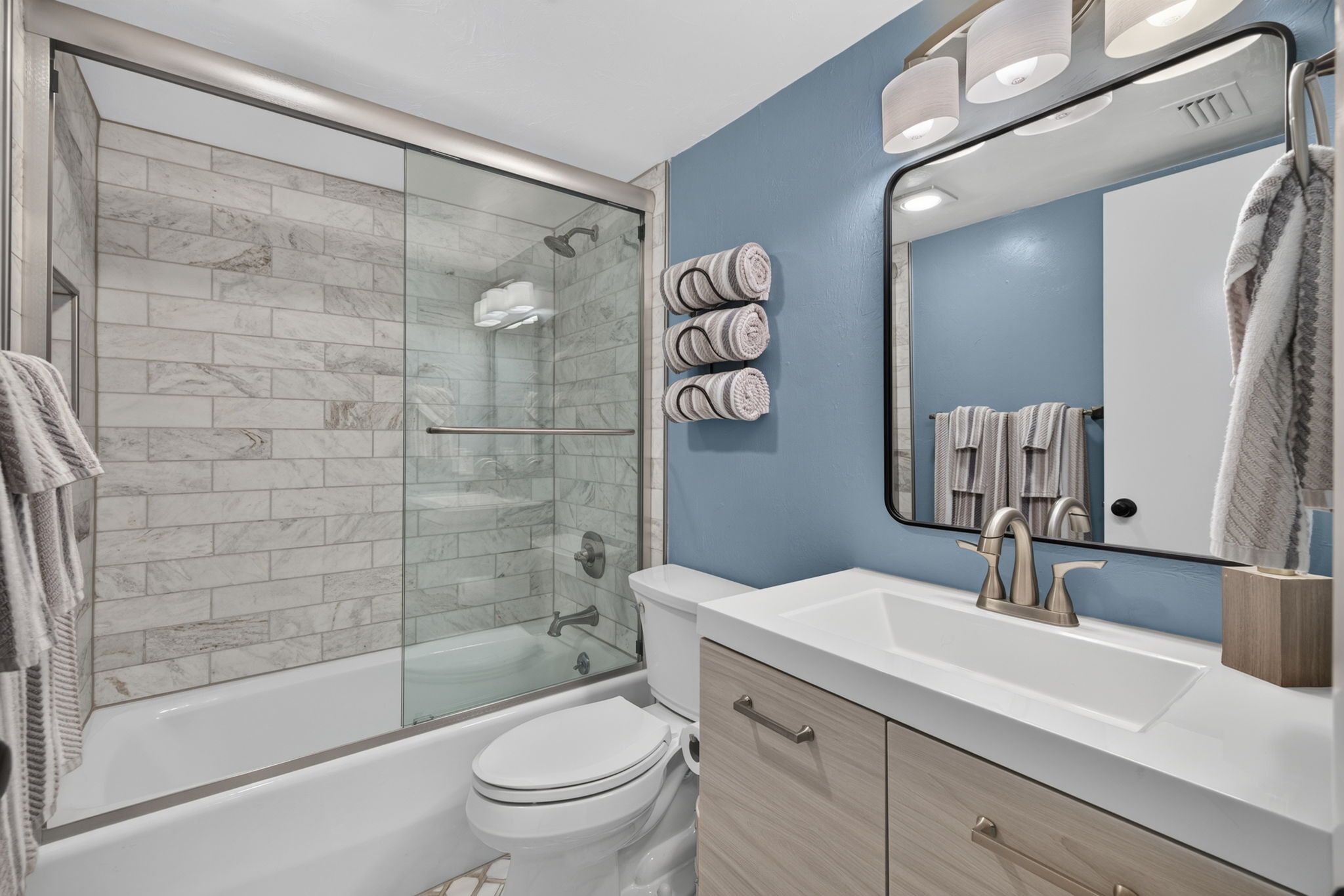 Guest Bathroom 1