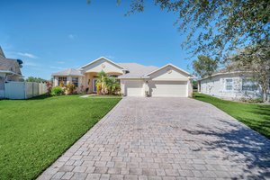 4387 Fawn Lily Way, Kissimmee, FL 34746, USA Photo 2