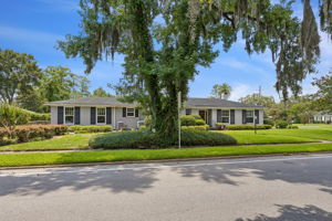 Welcome to 4388 Yacht Club Rd