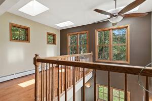 Upstairs Loft/ Office