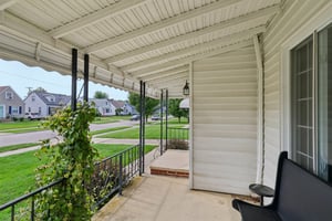 E 330th St-S0109-004.jpg