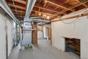 E 330th St-S0109-039.jpg