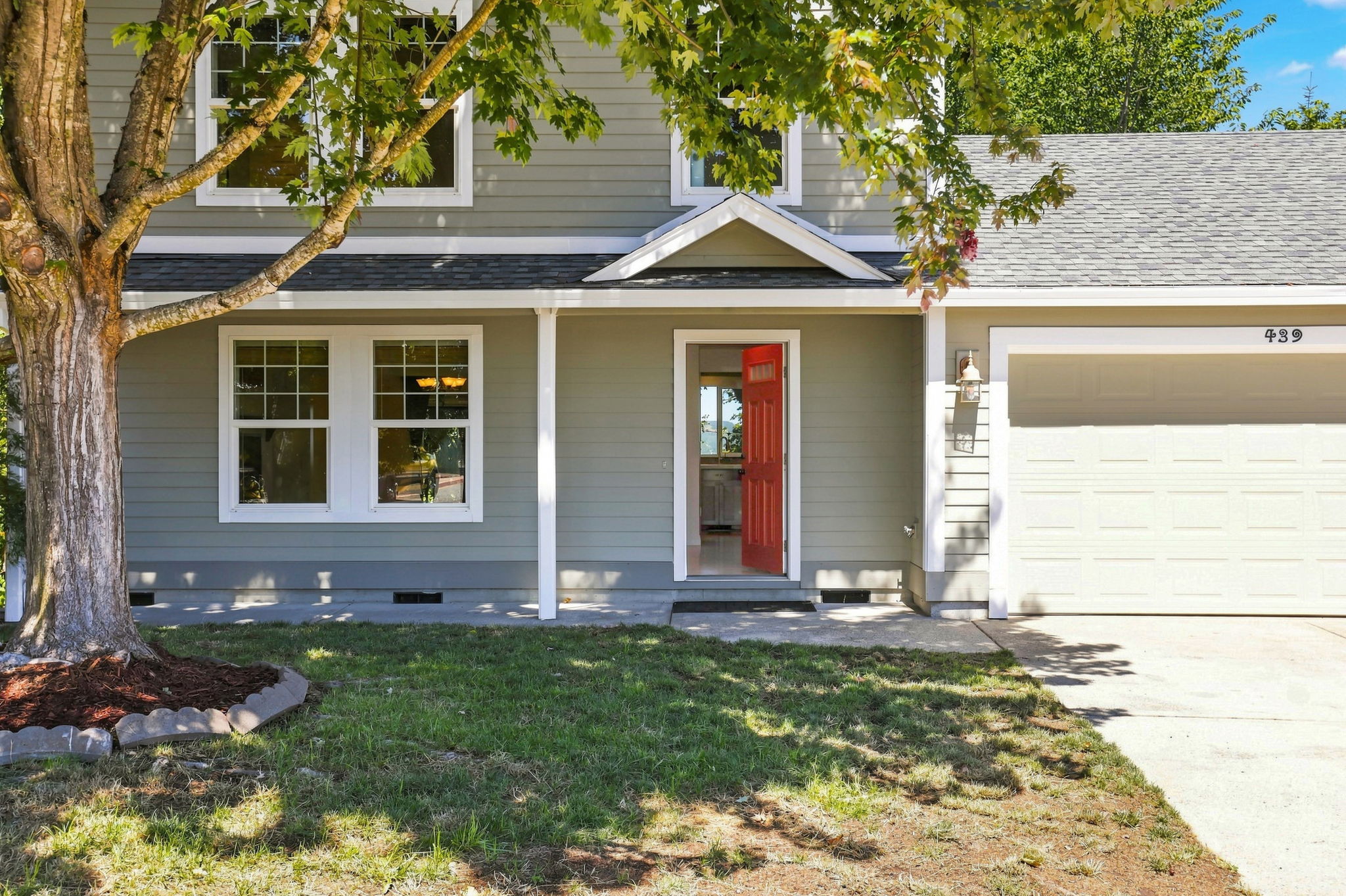 Front Entry Detail