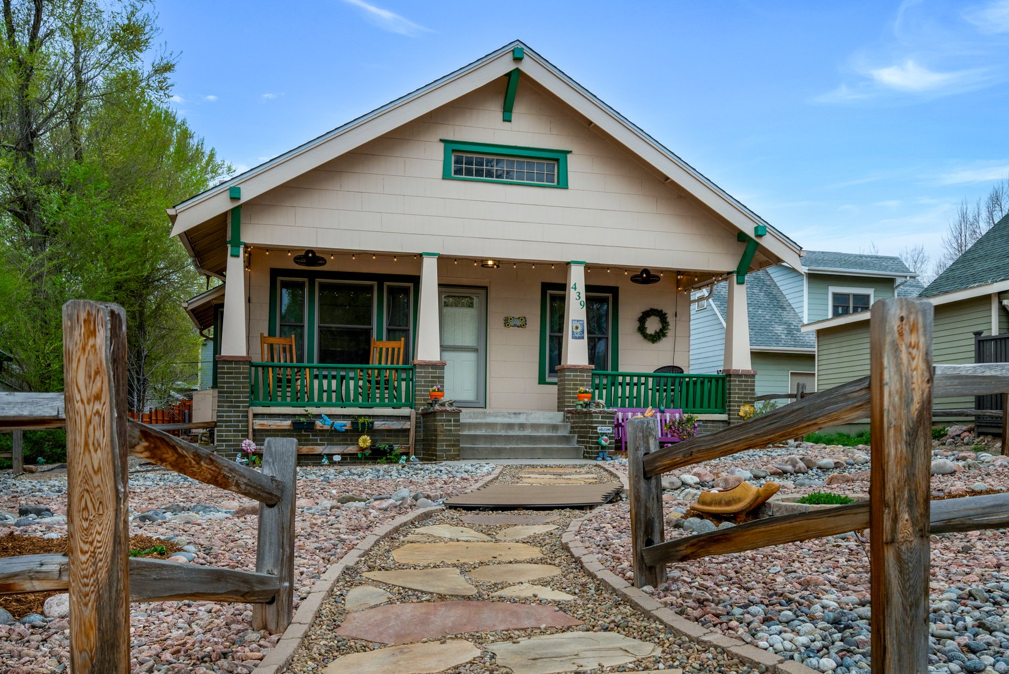 Adorable West Side Bungalow