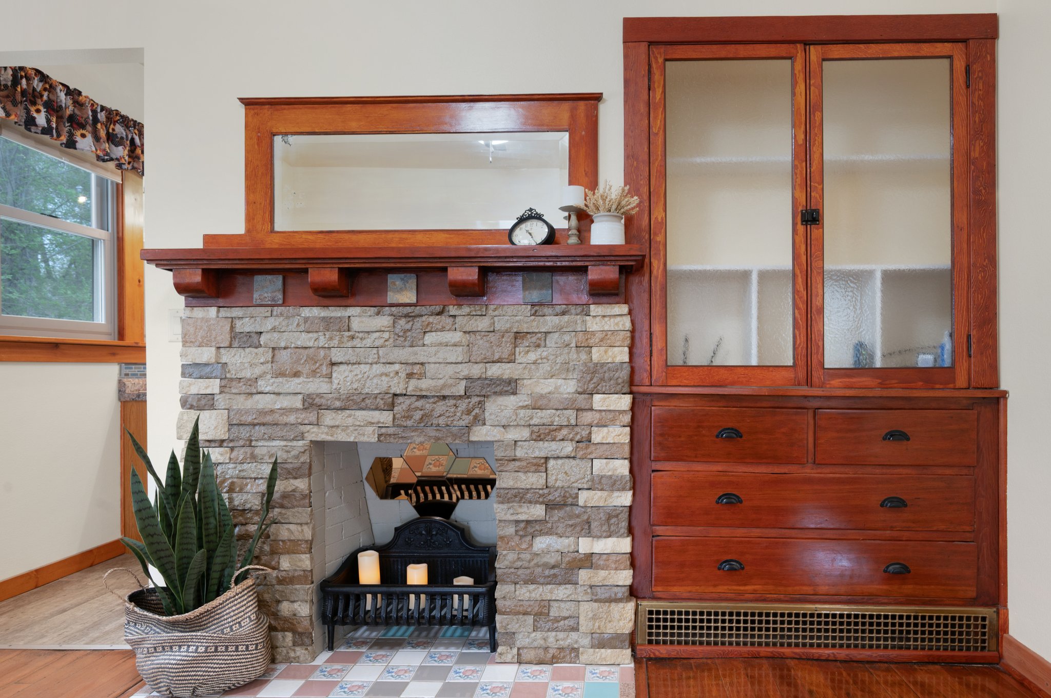 Fireplace with antique mantel and built ins