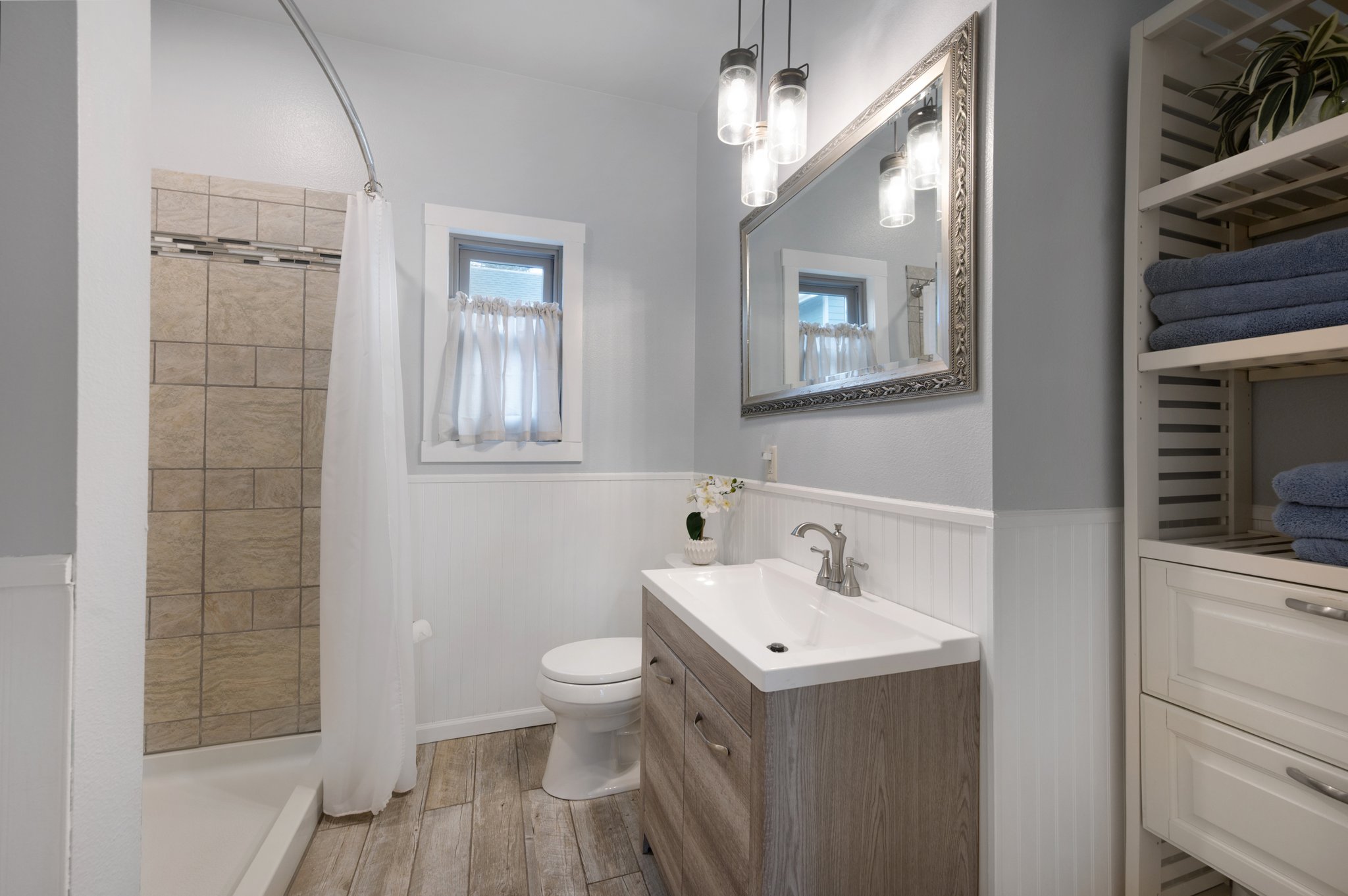 Remodeled 3/4 Bath