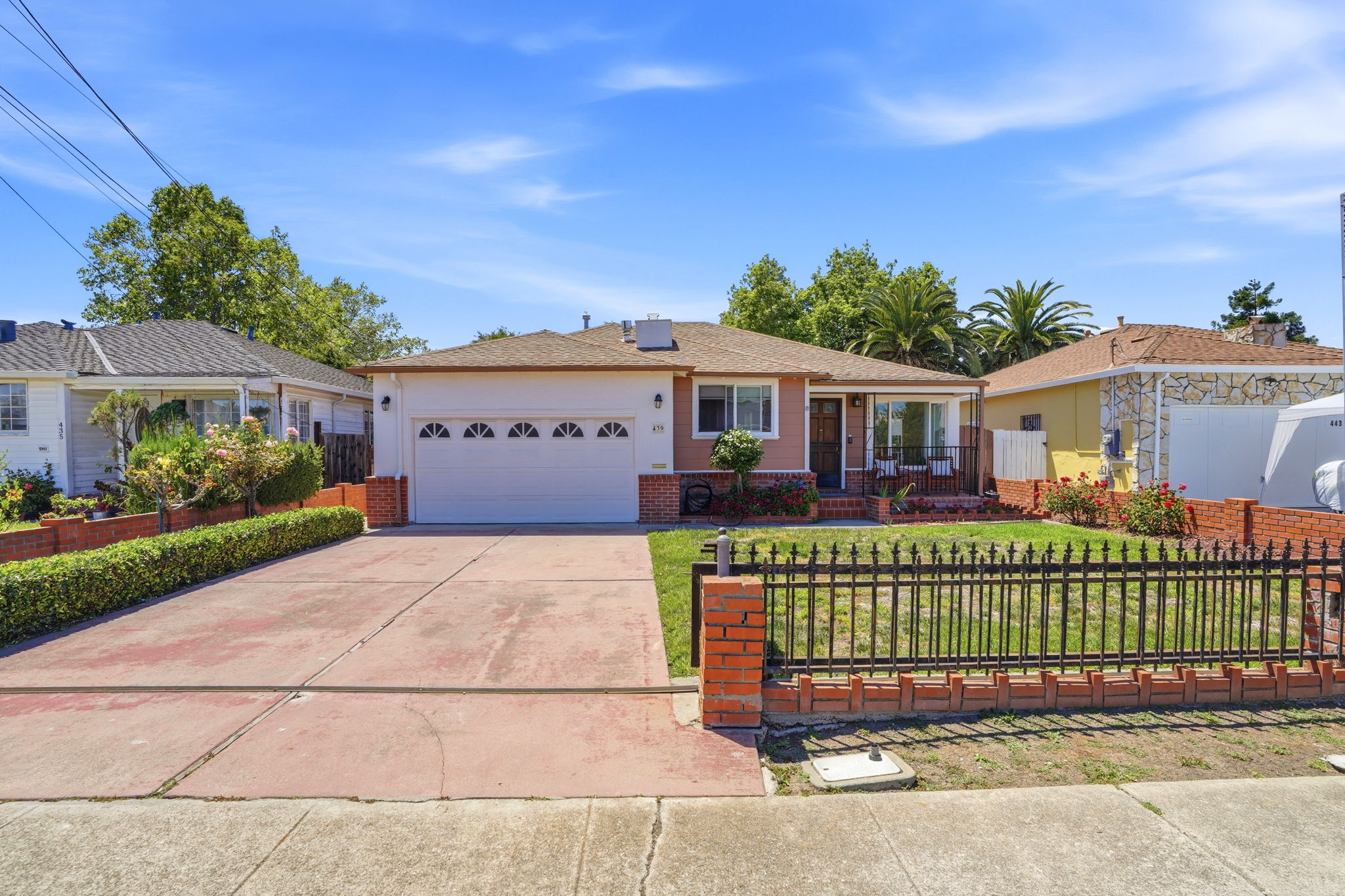 006_F8_439 Wisteria Dr