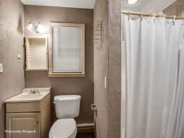  Photo 48