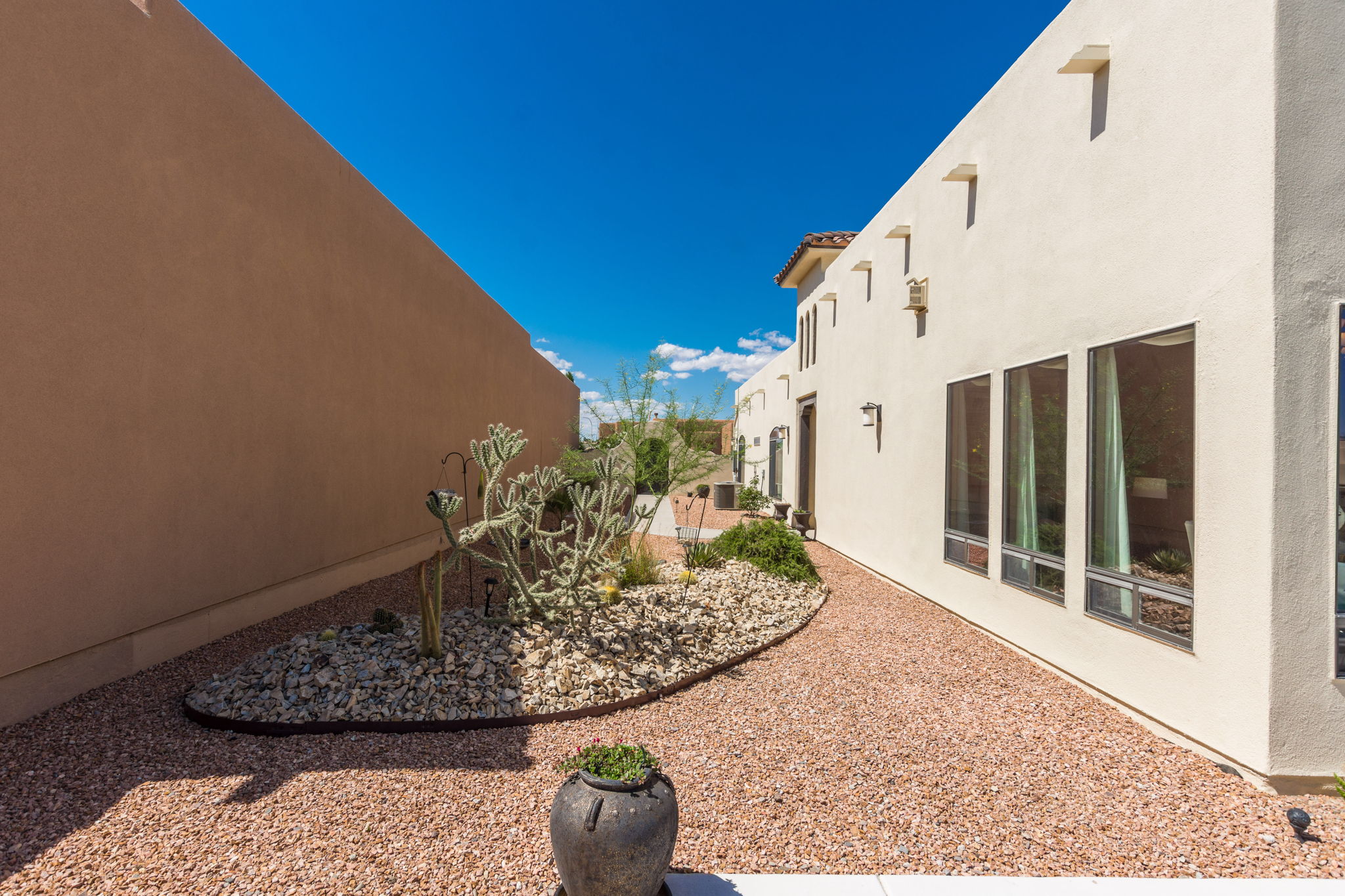 4392 Isleta Ct, Las Cruces, NM 88011 Snappin Homes