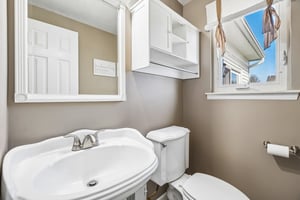 Fredericksburg St-S2304-012.jpg