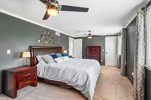 Fredericksburg St-S2304-021.jpg