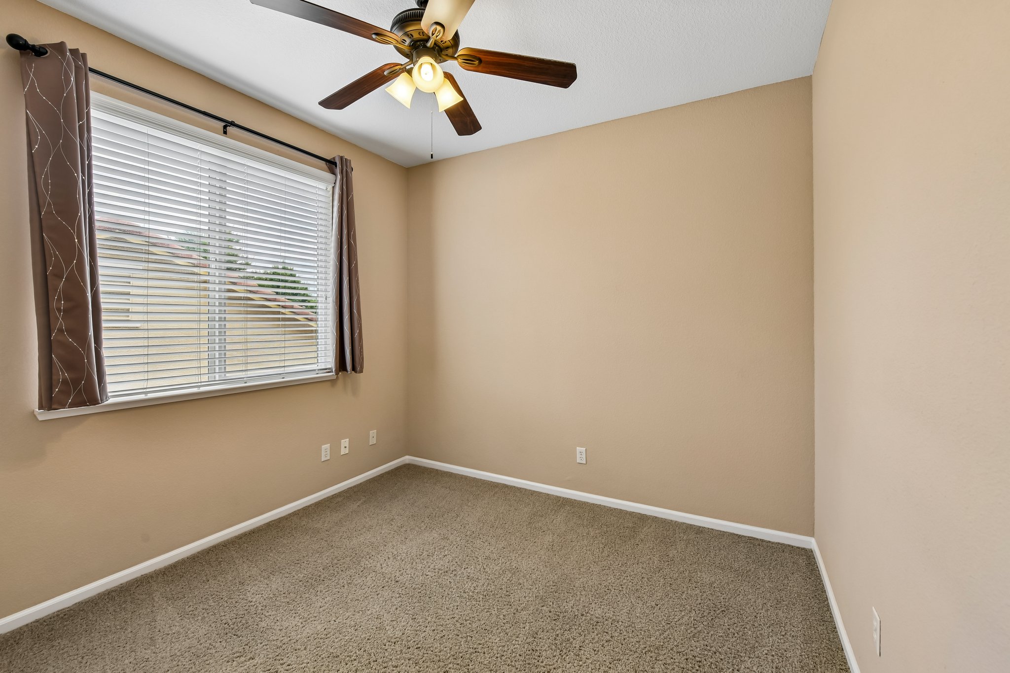 Niobe Cir-S1407-027.jpg