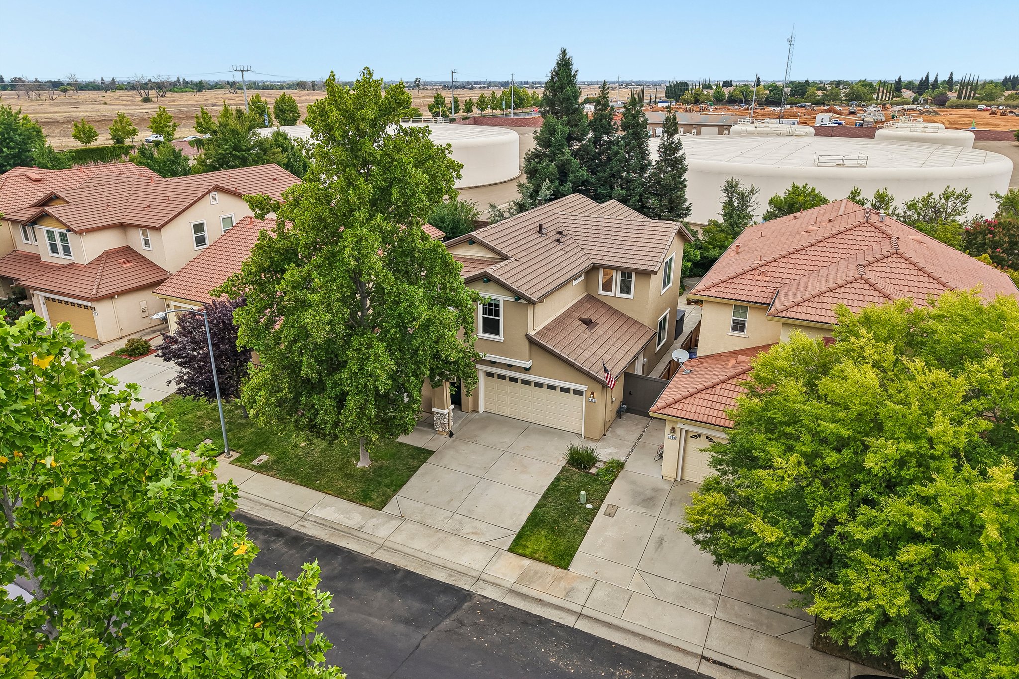 Niobe Cir-S1407-051.jpg