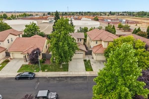 Niobe Cir-S1407-052.jpg