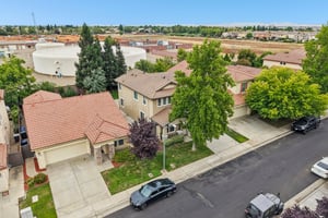 Niobe Cir-S1407-053.jpg