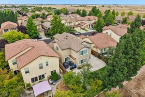 Niobe Cir-S1407-061.jpg
