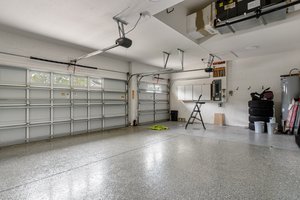  Photo 44