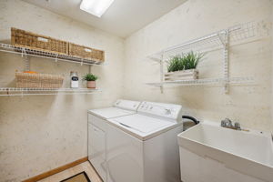 14_Interior